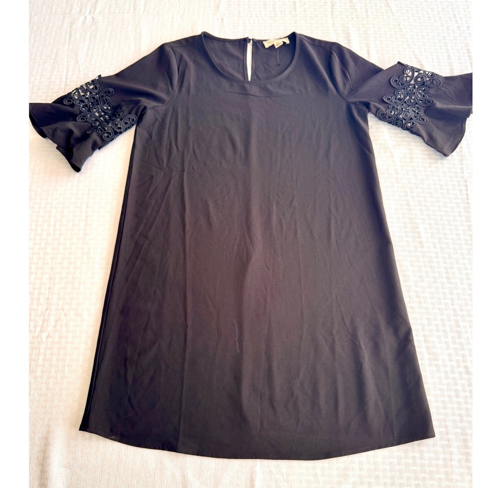 Coverstitched‎ Black Crochet Sleeve Shift Dress Small Boho Mini Bell Sleeve